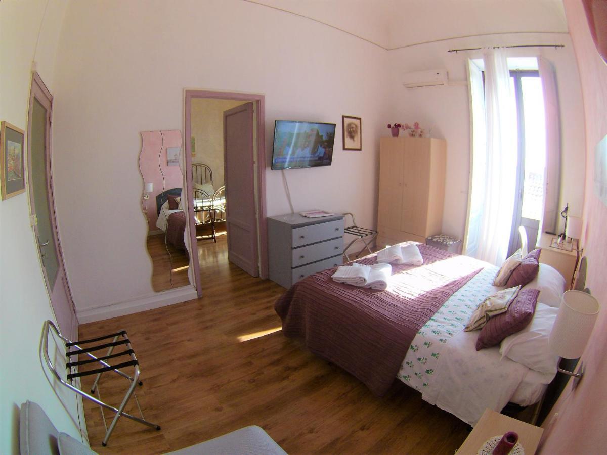 Duomo Sant'Agata Apartment カターニア エクステリア 写真