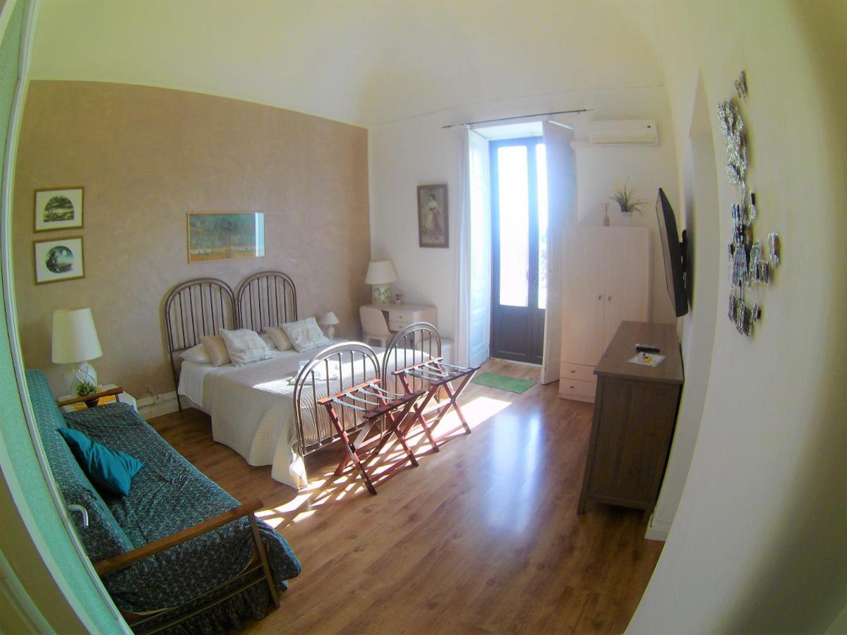 Duomo Sant'Agata Apartment カターニア エクステリア 写真