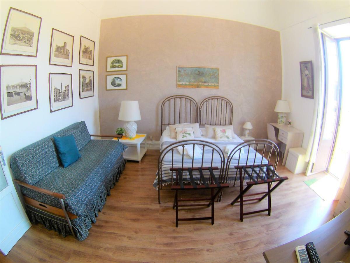 Duomo Sant'Agata Apartment カターニア エクステリア 写真